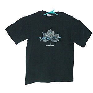 Vintage Royal Caribbean Black Victoria B.C. Canada T-Shirt Maple Leaf Size Large